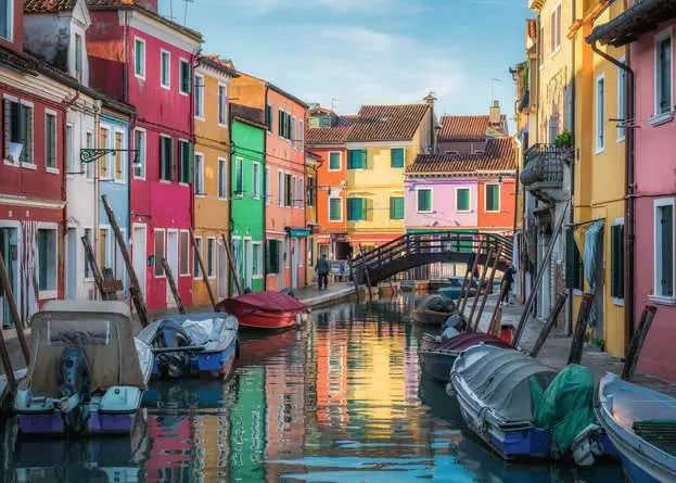 Burano, Italy - 1000 Pieces