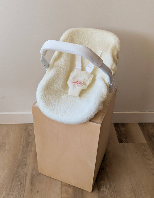 Doll Capsule Sherpa - Tiny Harlow
