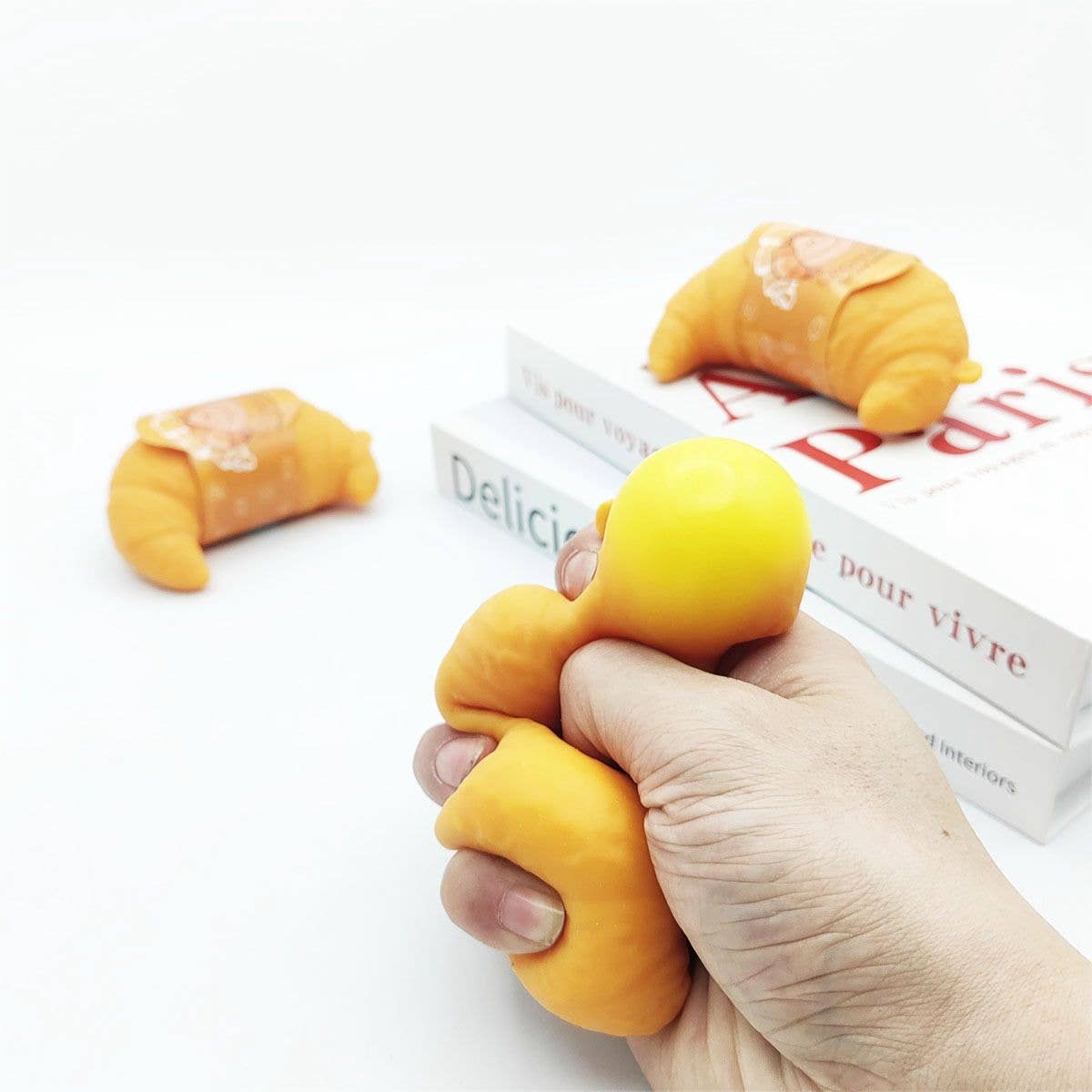 Croissant Squishy Toy – Slow-Rising Soft Stress Toy
