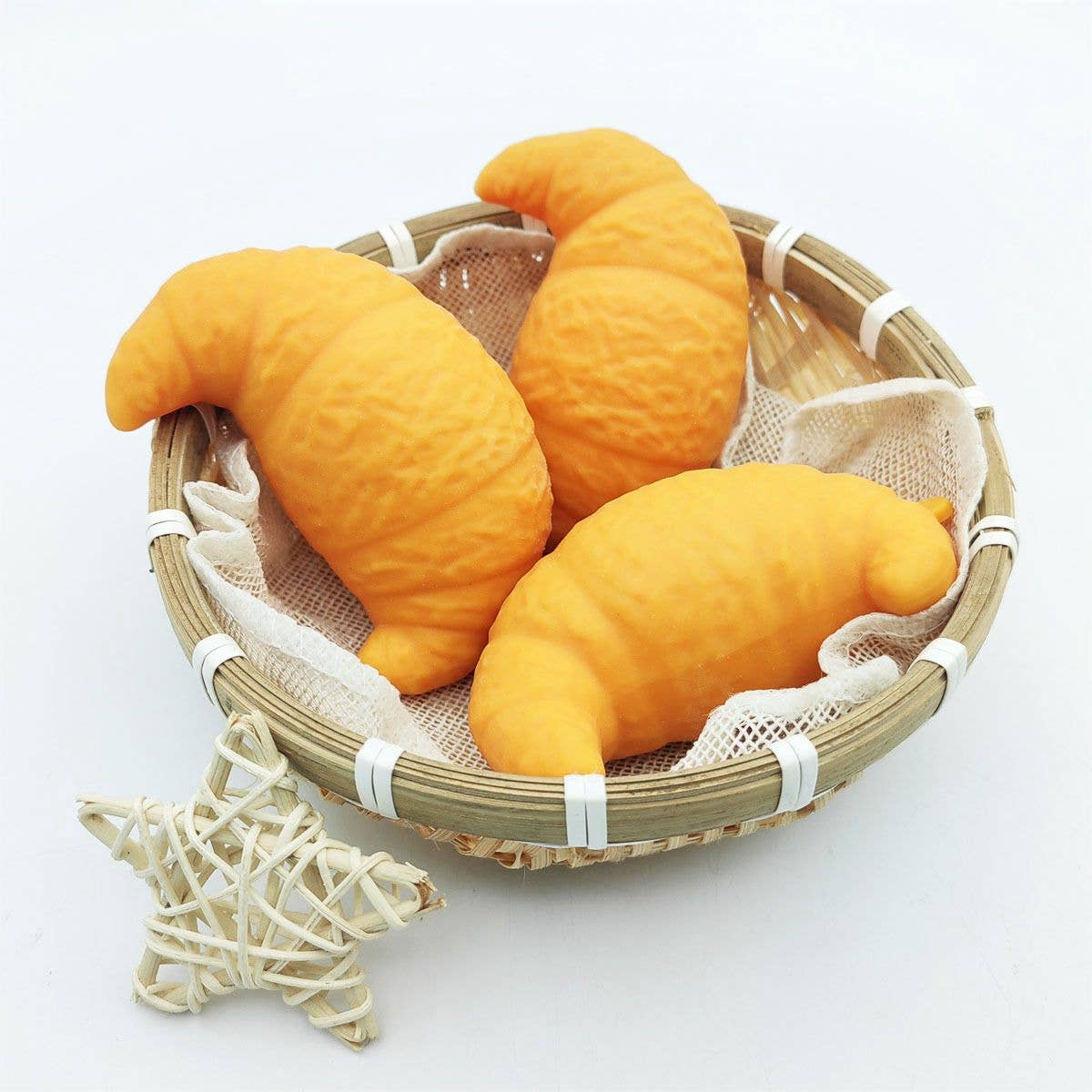 Croissant Squishy Toy – Slow-Rising Soft Stress Toy