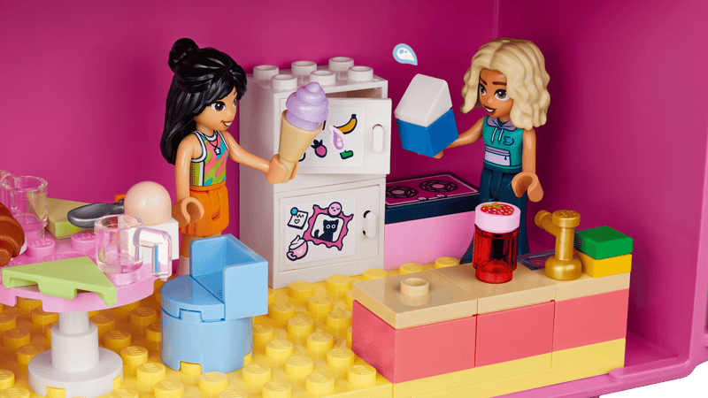 Lego - Creative Dollhouse Suitcase